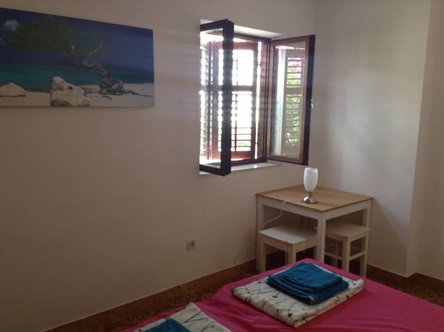 Guest House Perfect Location Bol Luaran gambar