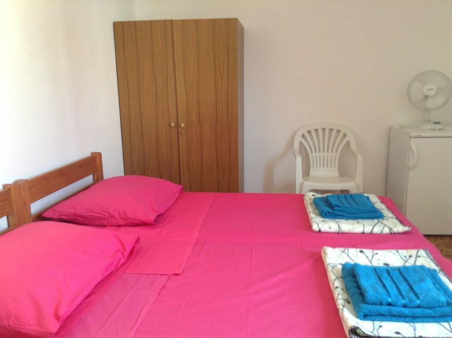 Guest House Perfect Location Bol Luaran gambar